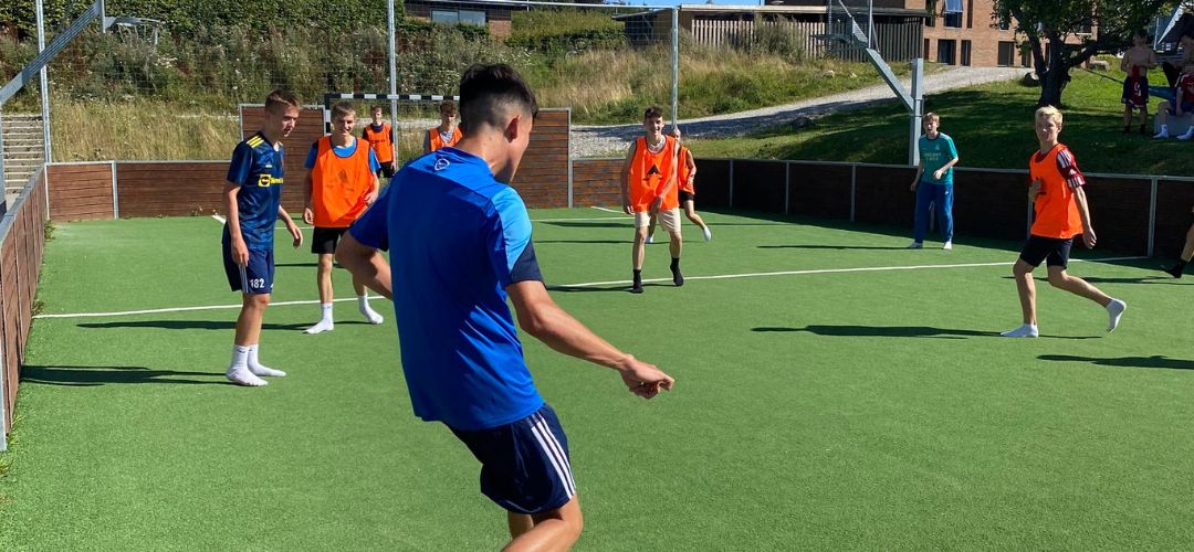 fodbold på efterskole